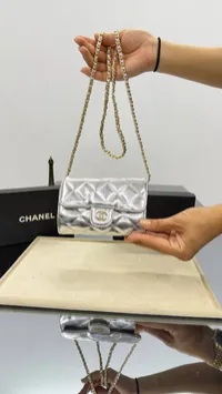 Chanel 22C Handbag – Image 10