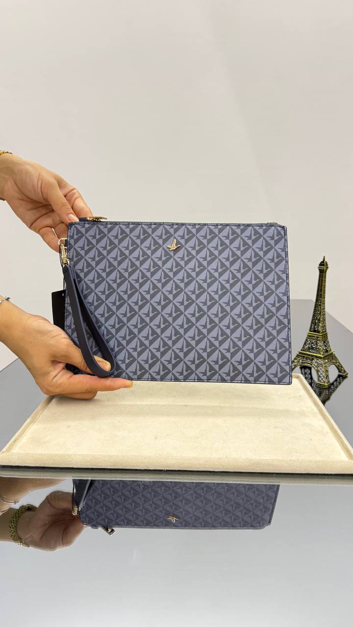 Beyman Club Monogram Clutch – Image 6