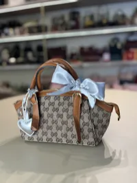 Gucci Supreme Canvas Heart Handbag  – Image 2