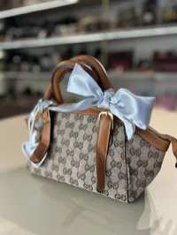 Gucci Supreme Canvas Heart Handbag  – Image 3