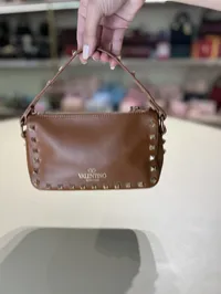 Valentino Rockstud Camel Hand Bag – Image 7