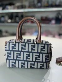 Fendi Boston Bag Camel – Image 6