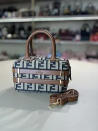 Fendi Boston Bag Camel – Image 3