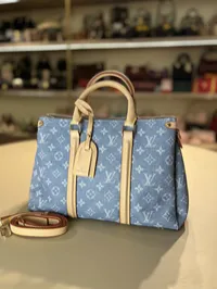 Louis Vuitton Carryall Denim Bag  – Image 5