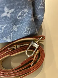 Louis Vuitton Carryall Denim Bag  – Image 6