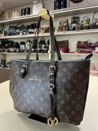 Louis Vuitton Monogram LV Charm Bag – Image 3