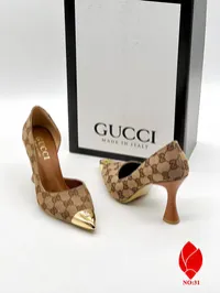Gucci Pumps Gold Toe Heels – Image 3