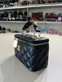 Chanel - Vanity Black & gold – Image 7
