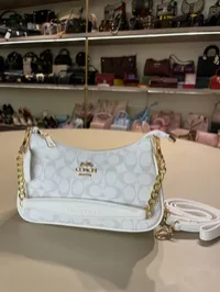 Coach Teri CV9 White Shoulder Bag  – Image 3