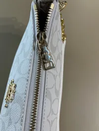 Coach Teri CV9 White Shoulder Bag  – Image 10