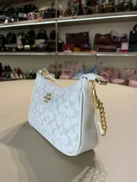 Coach Teri CV9 White Shoulder Bag  – Image 7