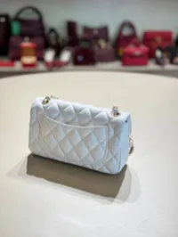 Chanel Classic 2.55 White – Image 4
