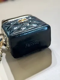 Chanel Mini Glossy Vanity – Image 7