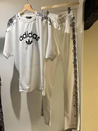 Adidas - Two pieces set - White – Image 2