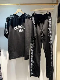 Adidas - Two pieces set - Black – Image 1