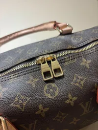 Louis Vuitton Speedy Bandouliere 25 (Classic Monogram) – Image 6