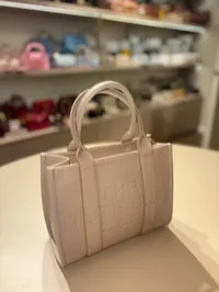 Marc Jacobs leather Tote Medium Bag - Beige – Image 2