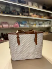 Michael Kors Quinn Large Tote Bag (White) – Image 2