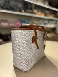 Michael Kors Quinn Large Tote Bag (White) – Image 3