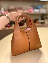 Coach Lana Shoulder Bag Super Master (Camel) – Image 4