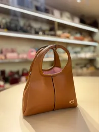 Coach Lana Shoulder Bag Super Master (Camel) – Image 2