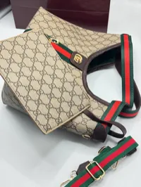 Gucci Small Tote Bag – Image 10