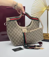 Gucci Small Tote Bag – Image 5