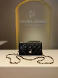 Chanel - Classic wallet on chain (Black) – Image 1