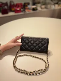 Chanel - Classic wallet on chain (Black) – Image 4