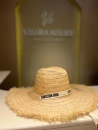 Christian Dior Hat – Image 5
