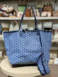 Goyard Artois MM large Navy Blue – Image 3