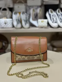 Coach Brook Flap Chain Bag – Image 3