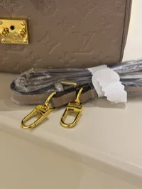 Louis Vuitton Pochette Metis – Image 4