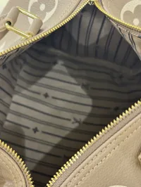 Louis Vuitton Speedy Soft 30 Lucky Super Master Beige & White – Image 7