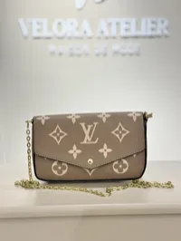 Louis Vuitton Pochette Felicie Monogram – Image 2