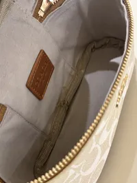 Coach Rainer Crossbody Bag 18 Signature – Image 4