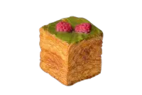 Cube Croissant -Pistachio – Image 1