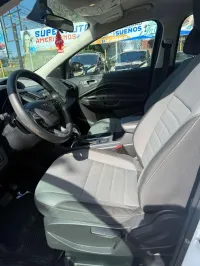 chat 4 ❇️FORD ESCAPE ❇️AÑO 2017  – Image 2