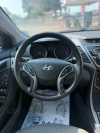 🚗HYUNDAI ELANTRA  🚩AÑO 2016 – Image 3
