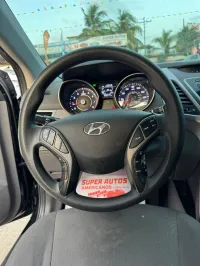 HYUNDAI ELANTRA  – Image 13