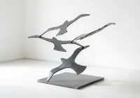 Bird Sculpture – Image 1