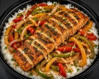 Small Salmon Lunch Rice Bowl – Image 1