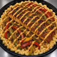 Small Salmon Lunch Mac Bowl – Image 1
