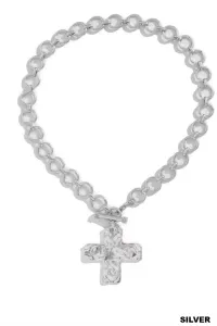Notable Hammered Cross Toggle Necklace – Image 2