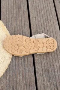 Coastal Breeze Cross Strap Sandals – Image 3