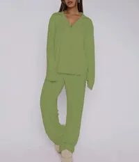 Long-Sleeved Pajamas Set – Image 5