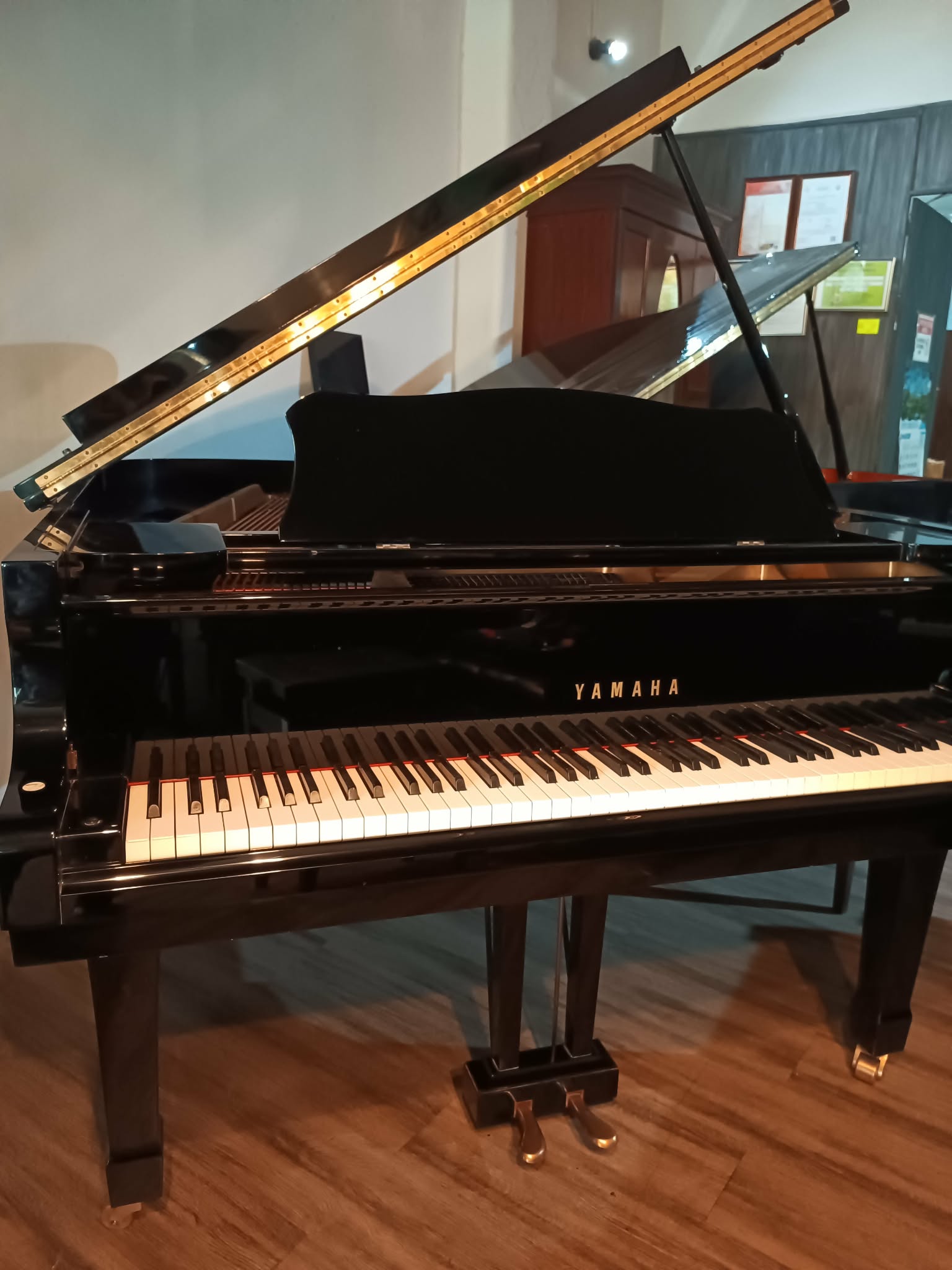 Yamaha Grand Piano G3E-1853255 – Serial 1853255 - CDO Branch, -inspected