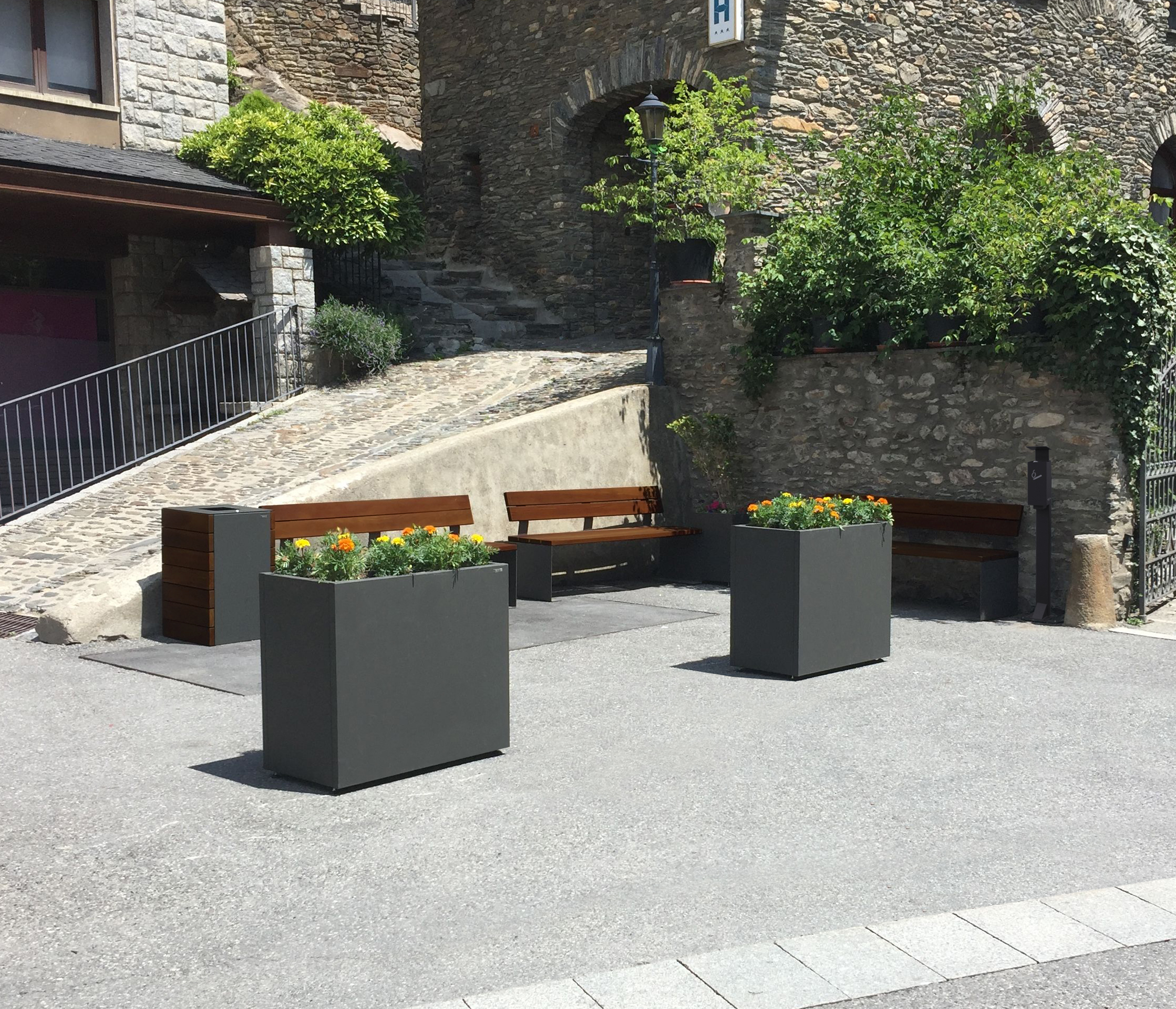 Madrid buitenbank – gerecycleerde kunststof – halve rugleuning – Image 4
