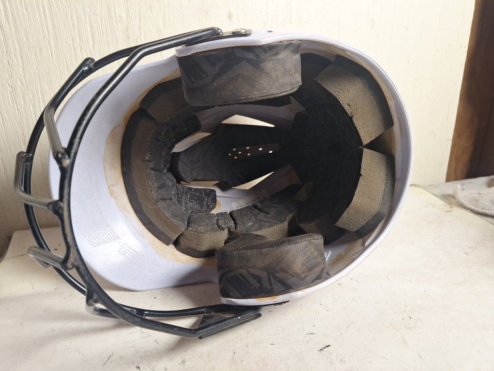 Evoshield Fastpitch Softball Helmets – Image 6