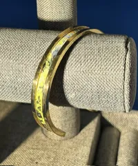 Bracelet- Gold rim with Paint Skin Center – Image 1